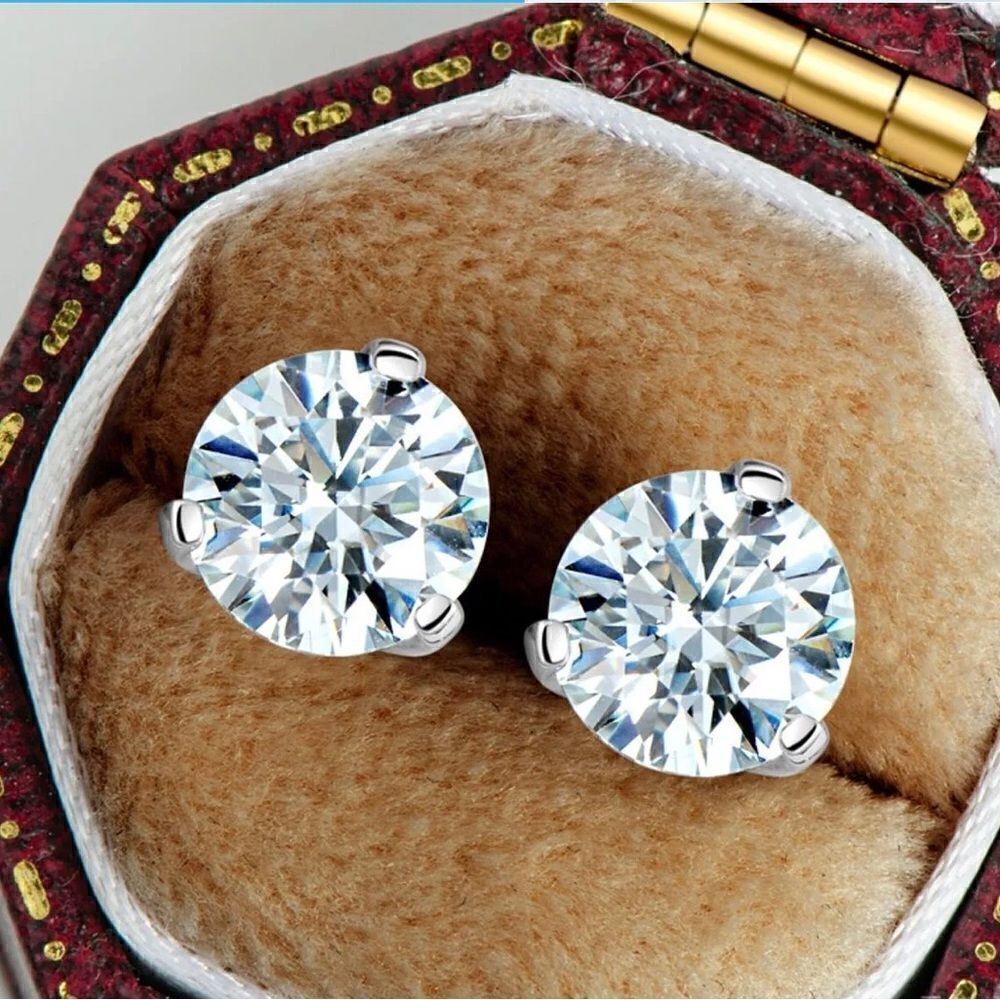 🔷 CZ Diamond solitaire earrings 🔷